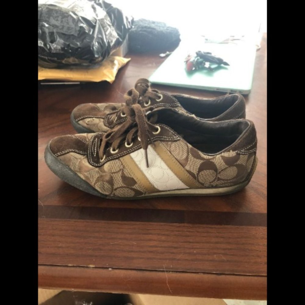 Coach Meagan Brown Tennis Shoes Size 9